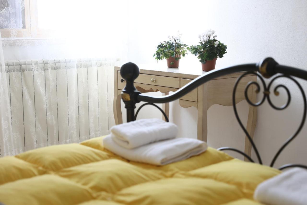 La Maison De Tommy Bed & Breakfast ปิซา ภายนอก รูปภาพ
